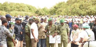 Bassirou Diomaye Faye lance la caravane nationale de reboisement à Mbao