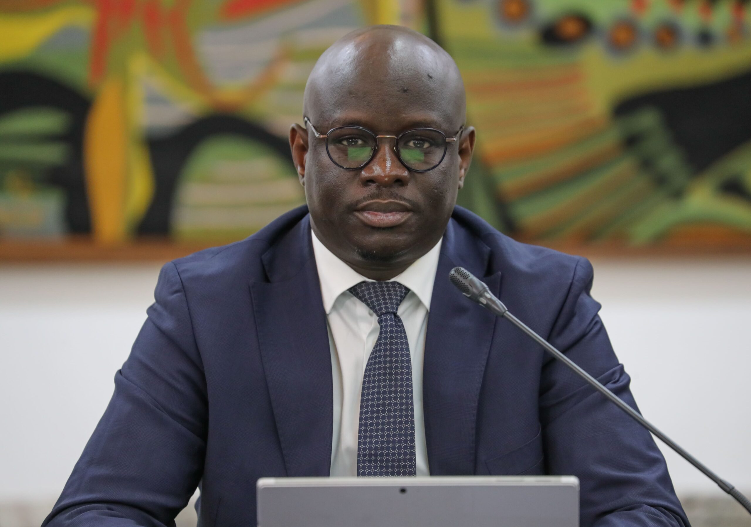 Budget 2026 : Hausse de 23,4% des recettes, défi du déficit et pression fiscale record