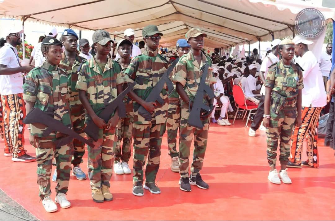 Clôture en Fête des Vacances Citoyennes : Plus de 3 500 Enfants Célèbrent l&rsquo;Esprit « Armée-Nation »