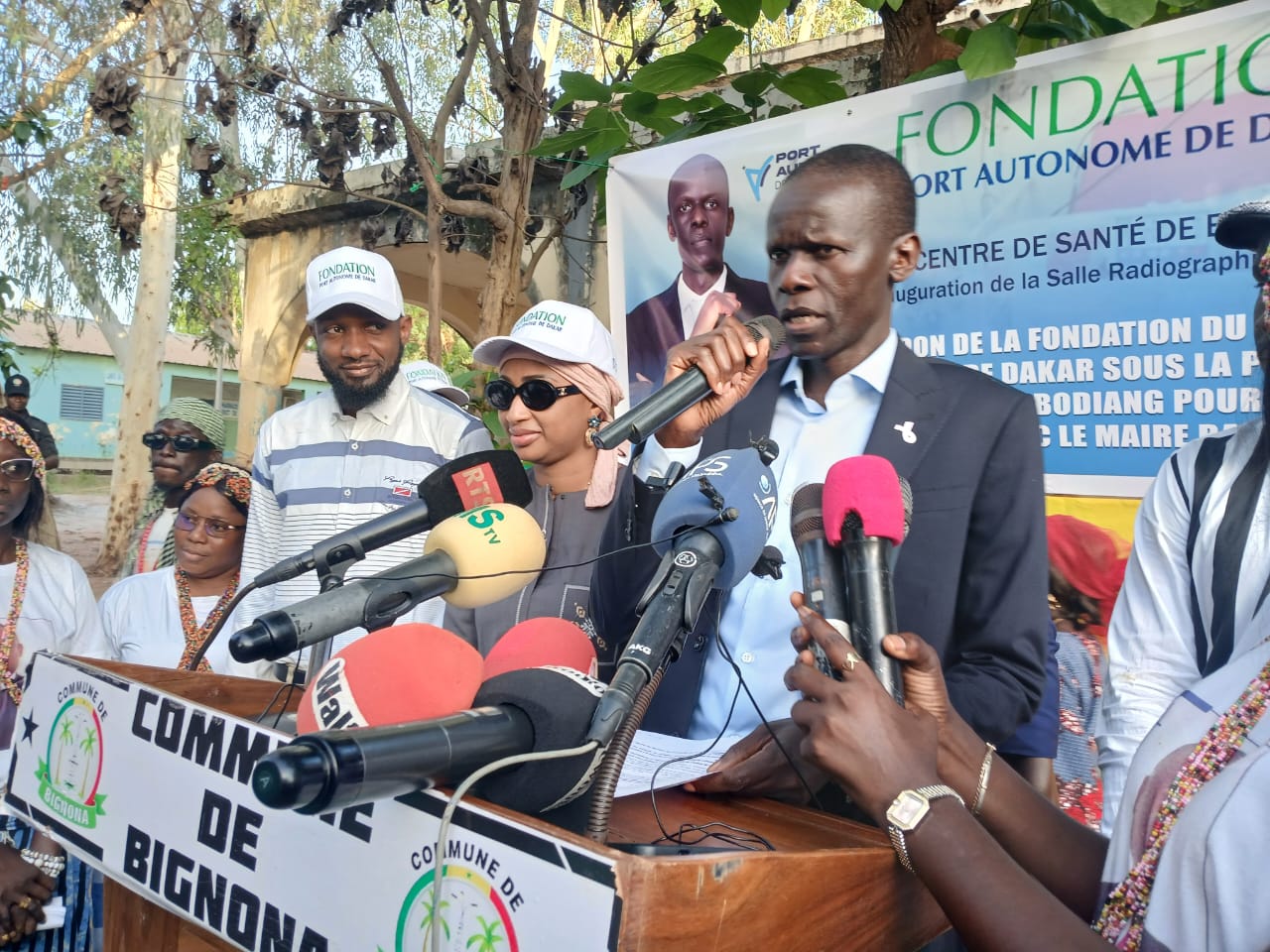 Bignona: Le district sanitaire doté d’une salle de radiographie par la fondation du port autonome de Dakar