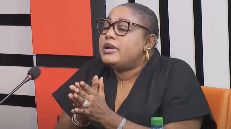 “La BNDE veut m’abattre” : Aïssatou Diop Fall dénonce un harcèlement ciblé contre…