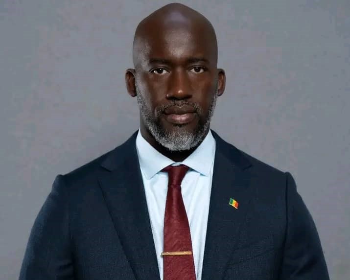 « La fuite de Madiambal Diagne me rappelle les pleurs de Macky Sall devant Serigne Bara Mbacké (RTA)»: Fadilou Keita tacle le fugitif