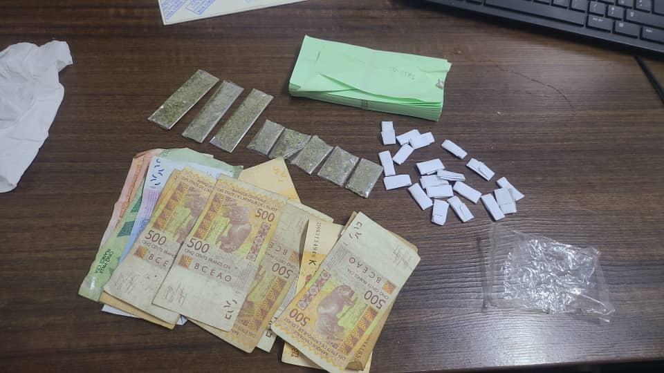 Arrestation de Deux Trafiquants de Kush à l&rsquo;Arrêt « Lobou Gaz » à Dakar