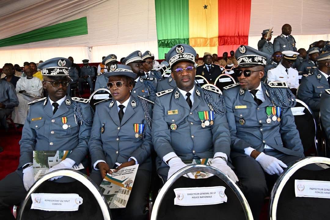 Cérémonie de sortie de la 40ème promotion de l&rsquo;école des douanes : 327 nouveaux agents intègrent les rangs