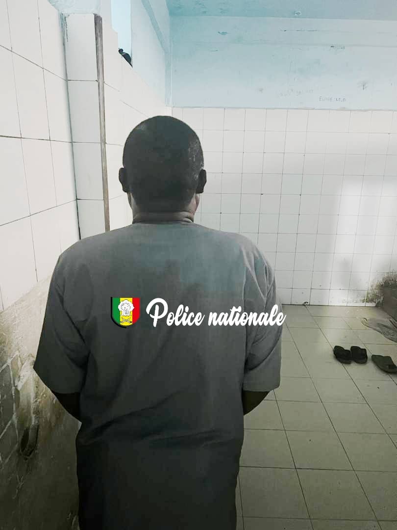 Arrestation d&rsquo;un Faux Guérisseur à Guédiawaye : Accusé de Viol et de Charlatanisme