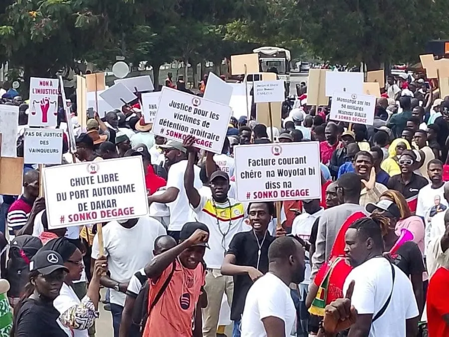« Niakhtou national » : le rassemblement au Sacré-Cœur 3 interdit, le Préfet invite le collectif aux discussions