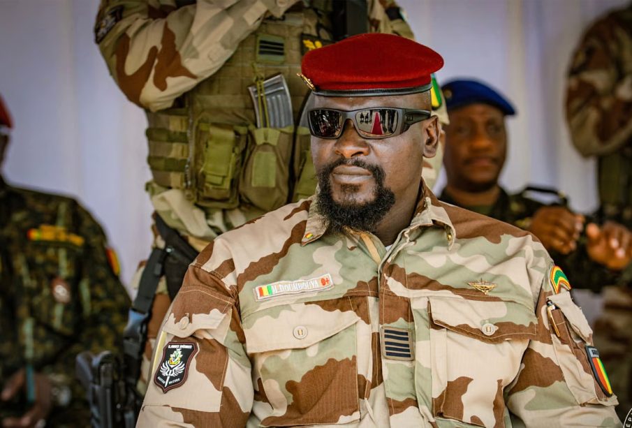 Guinée : Mamadi Doumbouya élu président avec 86,72 % des voix dès le premier tour