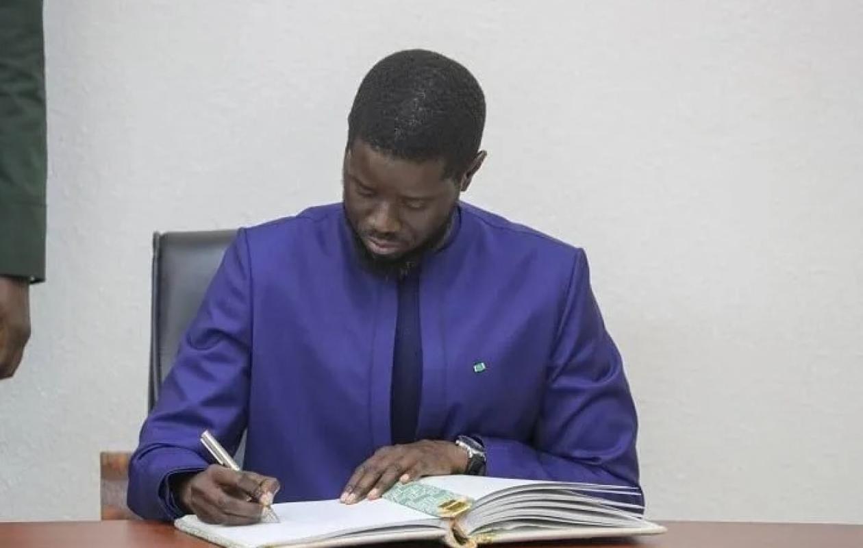 Document-Lutte contre la corruption : Diomaye Faye signe un nouveau décret pour encadrer l’OFNAC