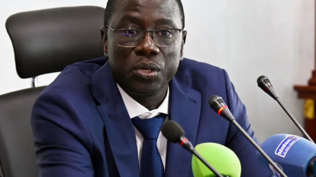UCAD : « mépris des autorités », le ministre de tutelle exfiltré