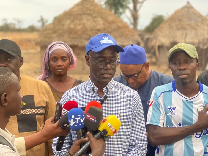 Thierno Alassane Sall accuse El Malick Ndiaye : « Il a voulu cacher l’achat des véhicules aux Sénégalais…le budget ne prévoyait pas cette opération »