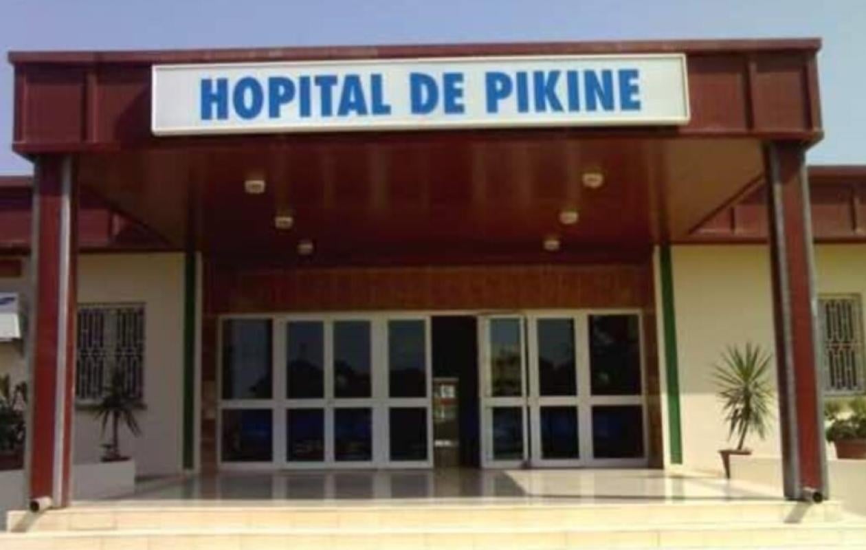 Hôpital de Pikine : la patiente accouche en secret dans les toilettes avant de…