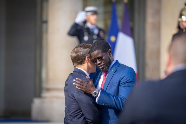 « Diomaye est aujourd’hui l’ami intime de Macron », selon Serigne Mbacké Ndiaye