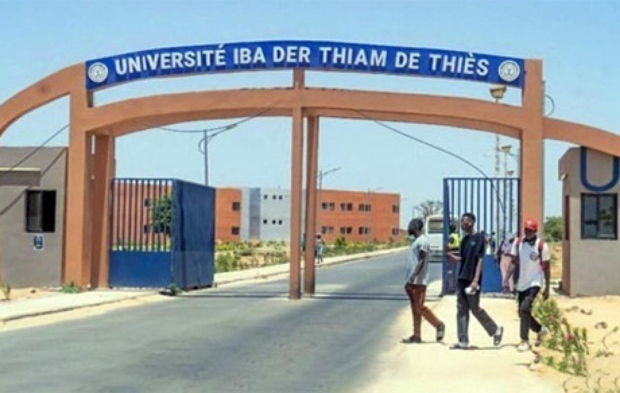 UIDT de Thiès : le recteur menace de sanctions les étudiants « délogeurs » d’élèves