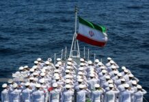 Tensions au Golfe : l’Iran frappe des radars américains et un pétrolier en feu