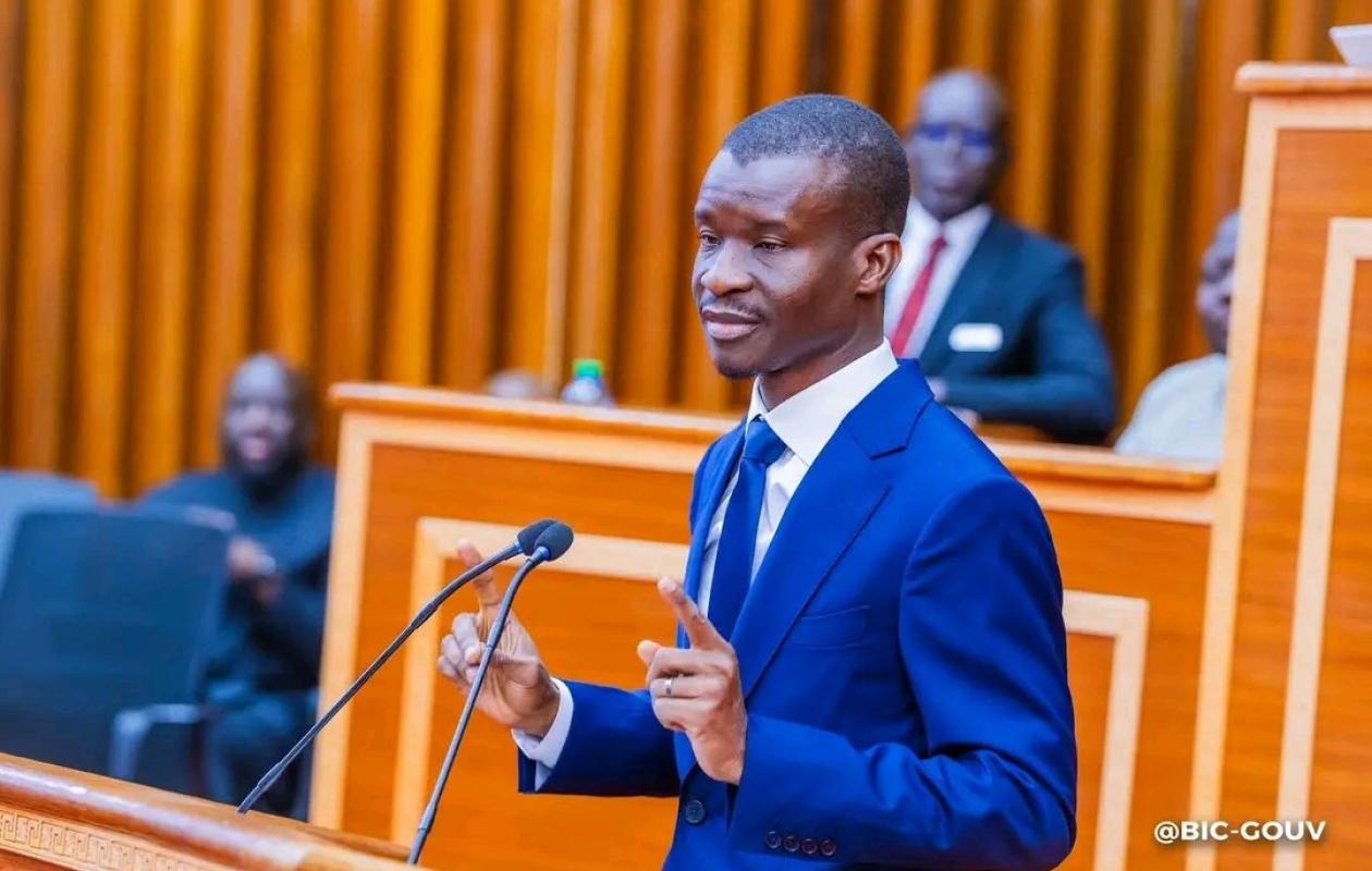 Vote de la loi sur l’homosexualité : Yassine Fall fait faux bond, Bamba Cissé à la rescousse