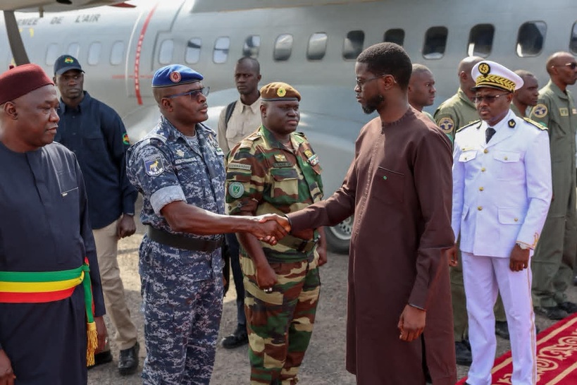 Kolda : Diomaye Faye, accueilli par les autorités civiles et militaires, entame sa tournée économique de 72 heures