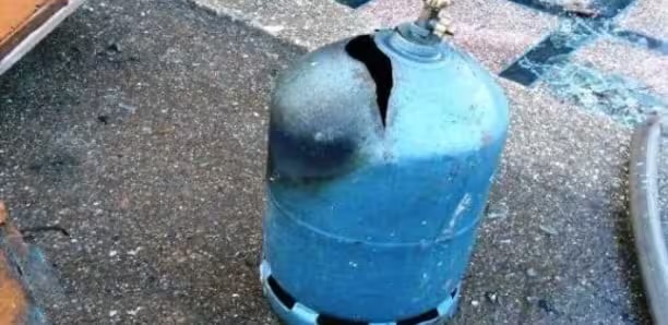 Tragédie à Djindji : l’explosion d’une bouteille de gaz tue un orpailleur et en blesse cinq autres