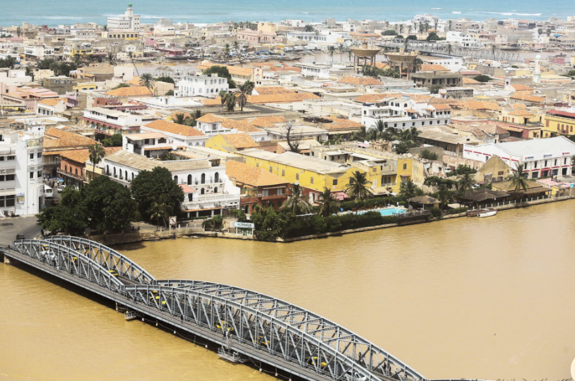 Saint-louis du Sénégal, ville d’eaux, ville de paradoxes. (Par Adama Aly PAM)