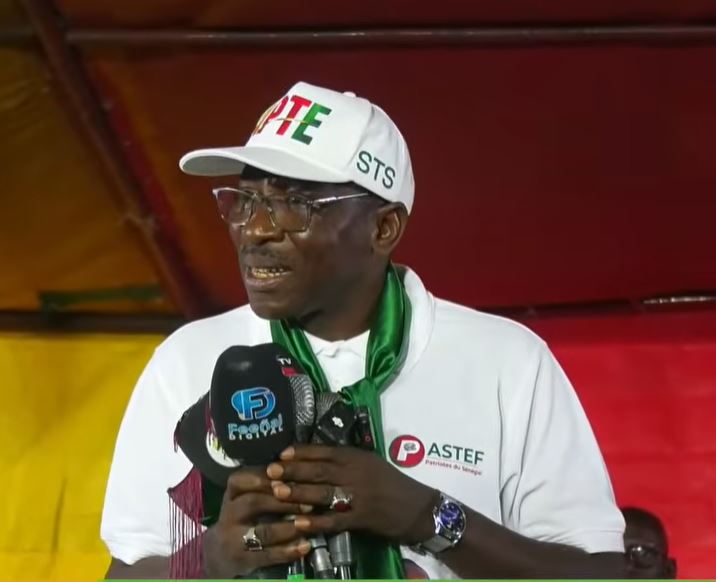 Samba Tall Sarr officialise son entrée au PASTEF aux côtés d’Ousmane Sonko