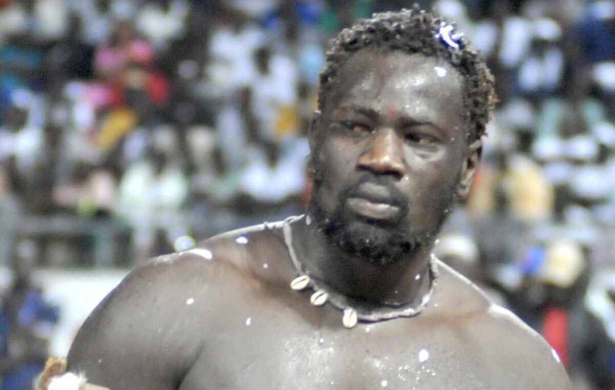 Défaite contre Reug Reug : Boy Niang 2 s’en prend violemment à… lui-même
