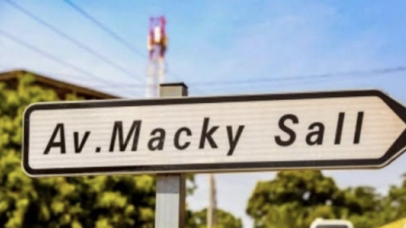 Saint-Louis : L’avenue Général De Gaulle change de nom et devient l’avenue Macky Sall