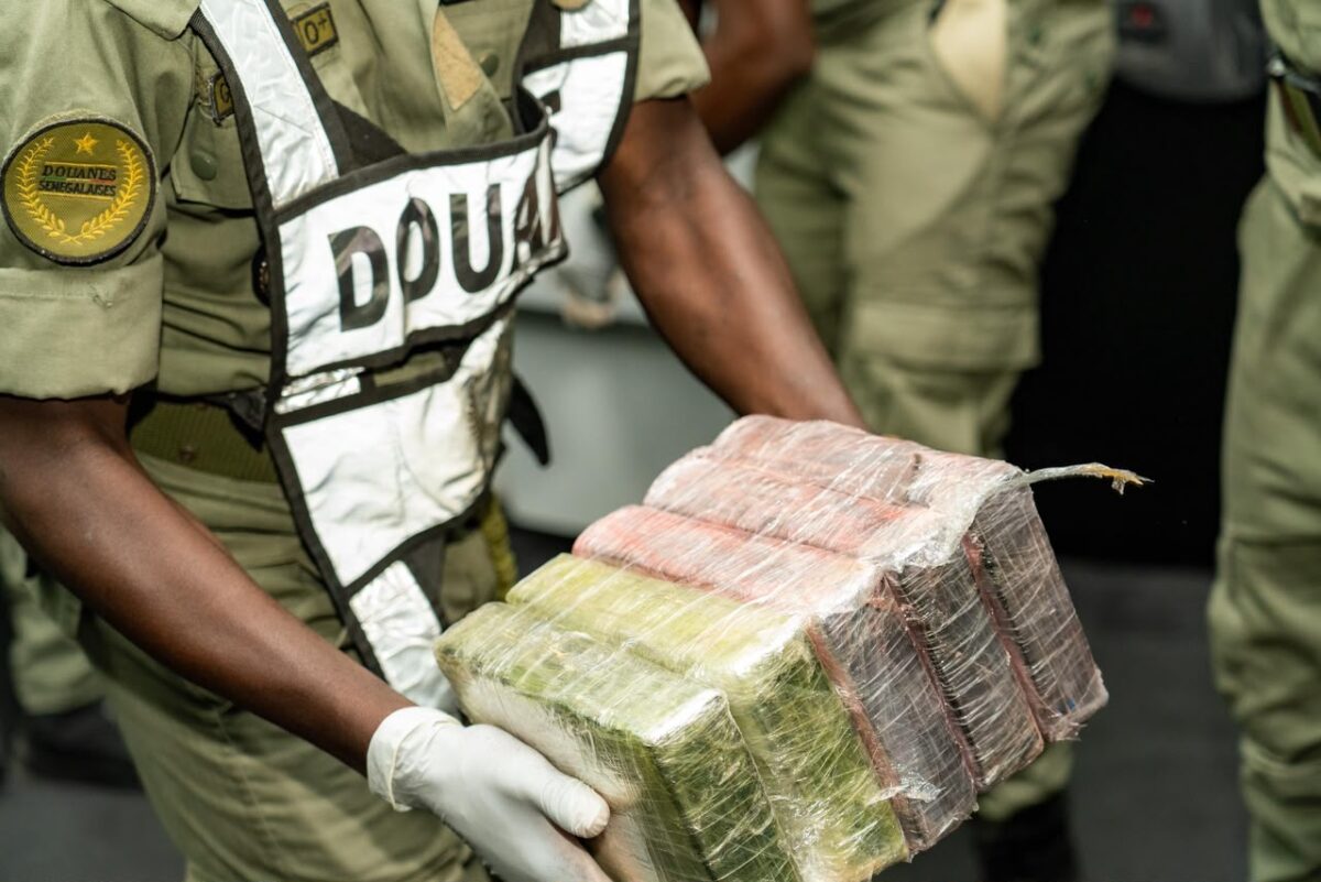 Journée internationale contre l’abus et le trafic de drogues : des centaines de kilos de stupéfiants réduits en cendres à la SOCOCIM