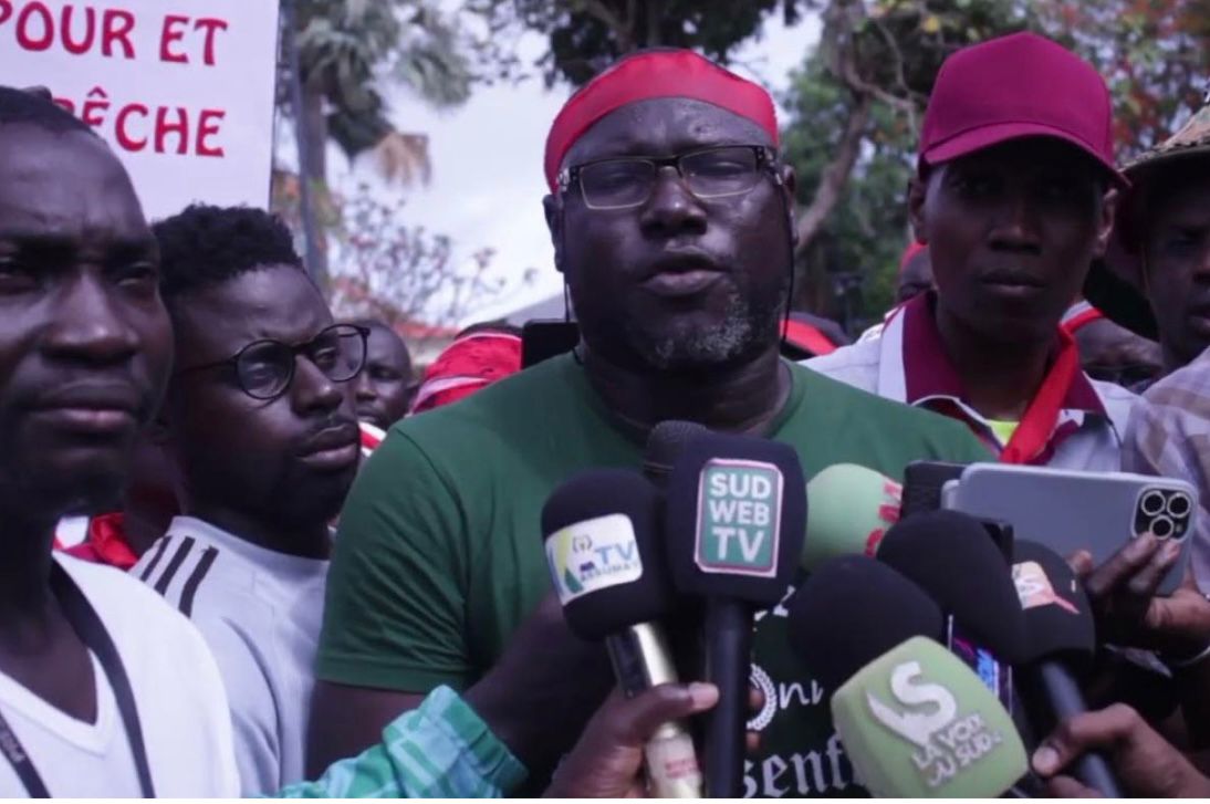 Ziguinchor : Les acteurs de la pêche marchent pour dénoncer l’état de dégradation de la route menant au quai de Boudody