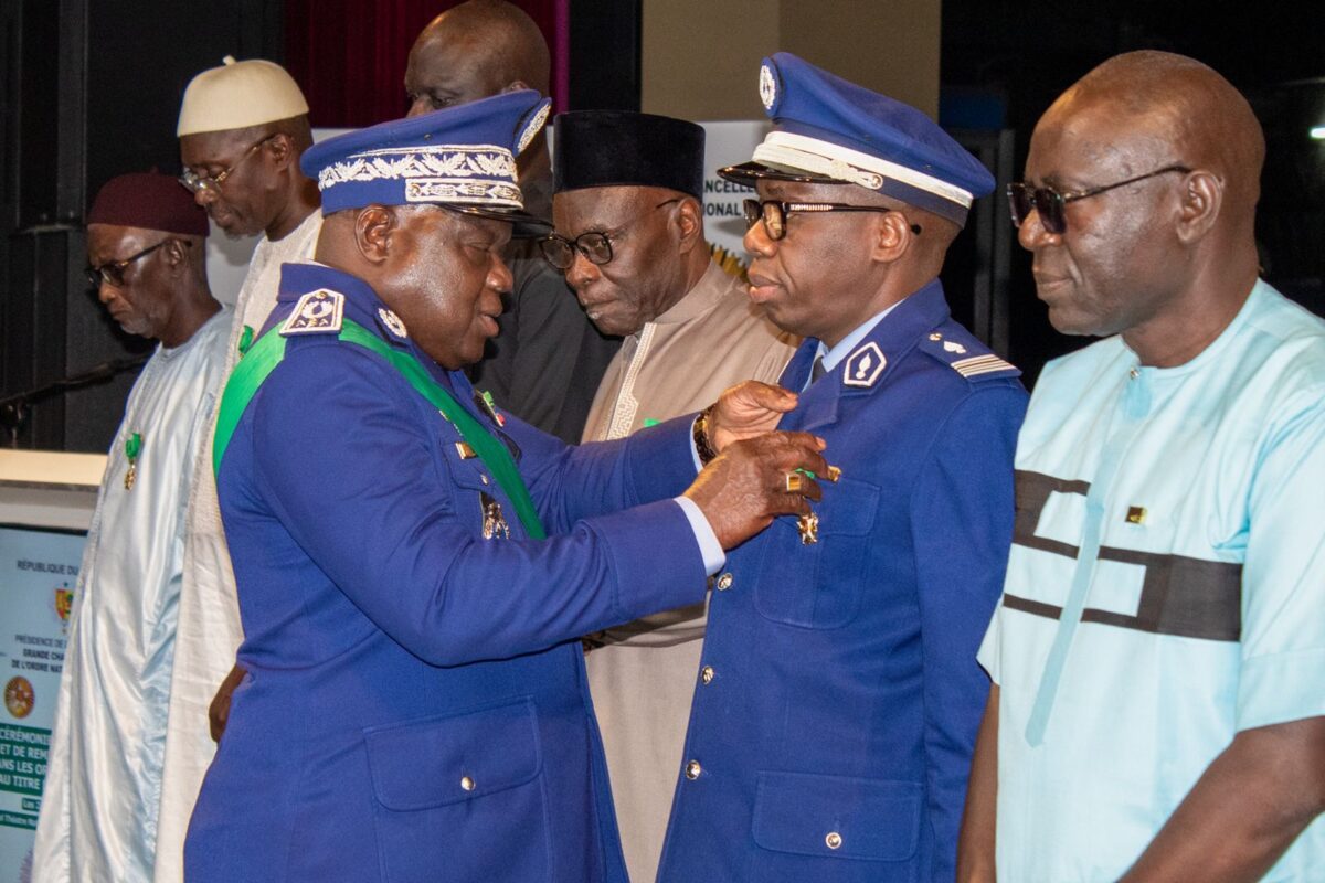 Sénégal : Le colonel Abdou Mbengue élevé au rang d’officier dans l’ordre national du lion
