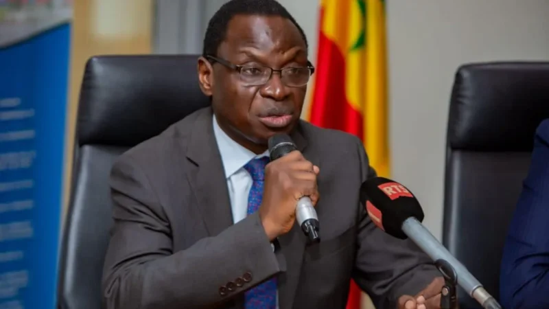 « Si c’est nécessaire, il faut restructurer la dette »: Serigne Guèye Diop ouvre la porte à un accord avec le FMI