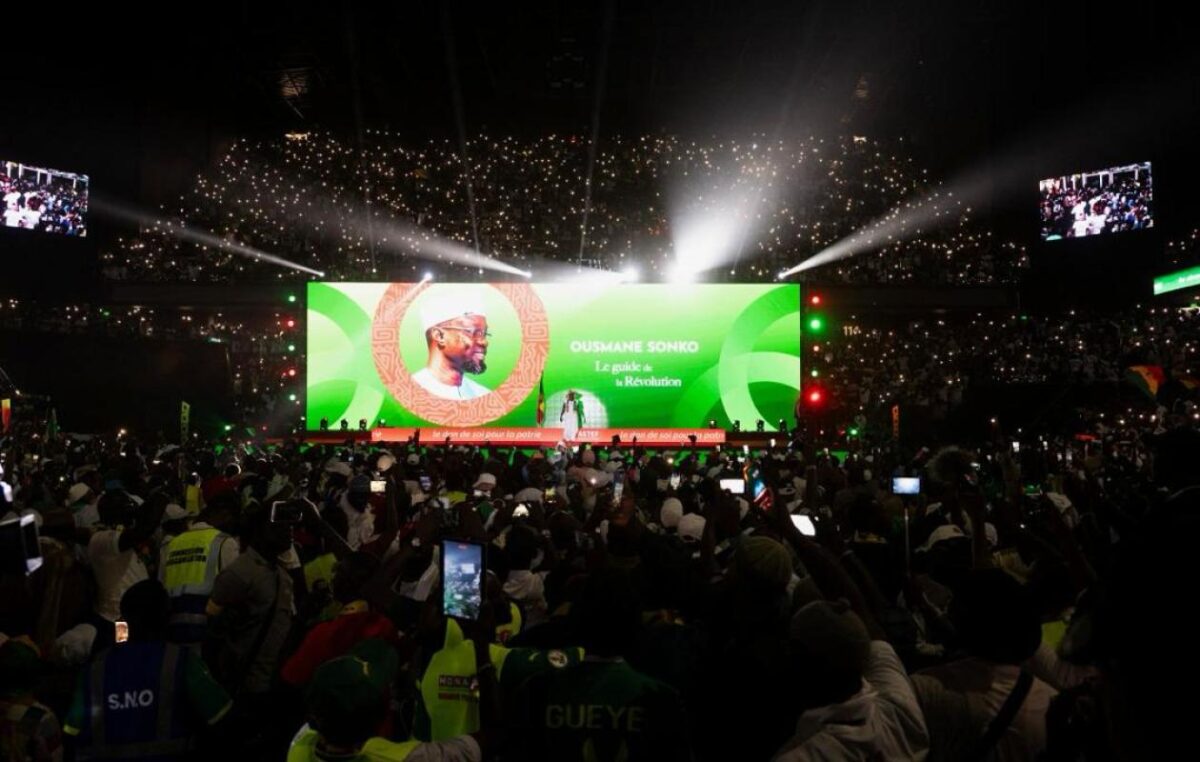 Dakar Arena plein à craquer : Ousmane Sonko affiche sa force de mobilisation