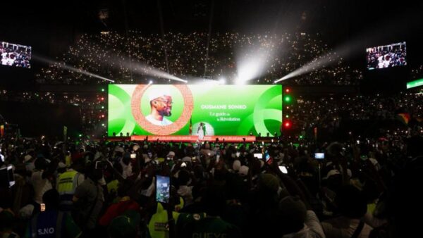 Dakar Arena plein à craquer : Ousmane Sonko affiche sa force de mobilisation