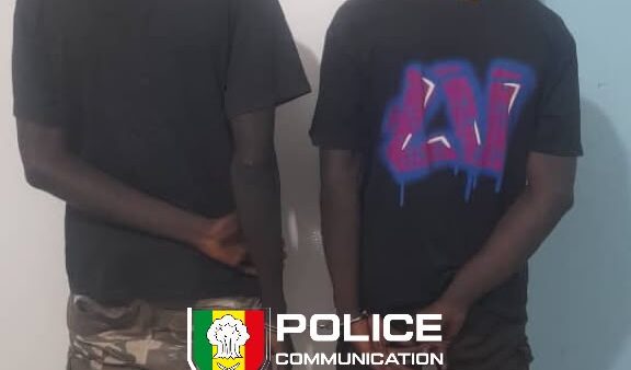 Dakar : deux agresseurs interpellés en flagrant délit de «vol avec violence» par le Commissariat du Point E