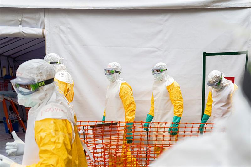 RDC : l’OMS redoute une épidémie d’Ebola deux à quatre fois supérieure aux bilans officiels