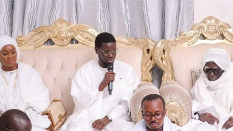 En visite à Touba, Bassirou Diomaye Faye dévoile ses priorités et obtient le soutien du Khalife