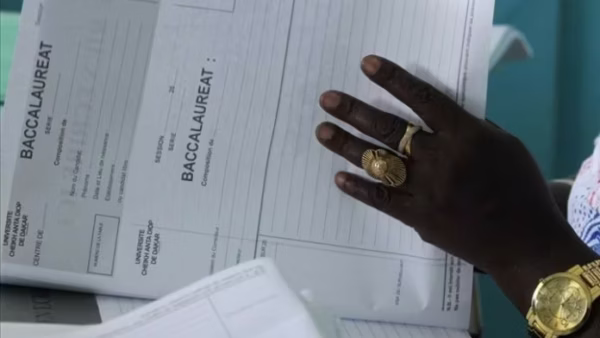 Agression au bac : Le courage brisé d&rsquo;une candidate refait le procès de l&rsquo;insécurité à Pikine