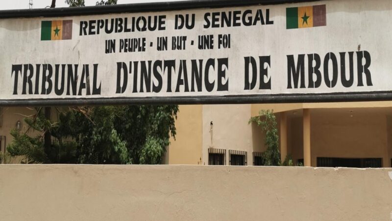 « Tu as mangé mon doigt » : Une plaisanterie qui vire aux coups, risque six mois ferme