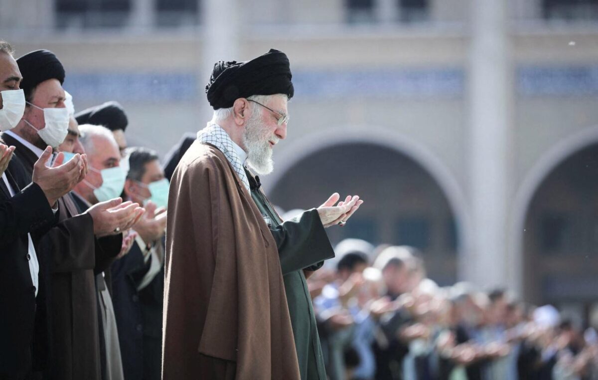 International: Le Royaume-Uni sévit contre les Gardiens de la Révolution iraniens
