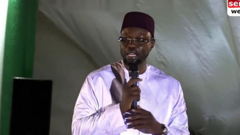 Une plainte contre Ousmane Sonko devant le procureur de Dakar : « De l&rsquo;argent sale est entré dans la ville sainte de Touba »