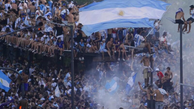 Argentine : la finale perdue contre l’Espagne tourne au drame, deux supporters perdent la vie