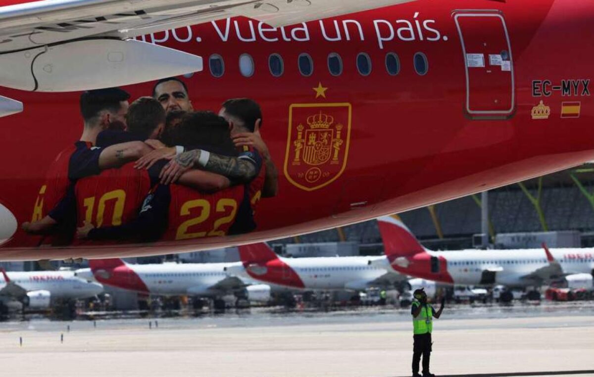 Mondial-2026: l&rsquo;équipe d&rsquo;Espagne, championne du monde, a atterri à Madrid ce lundi