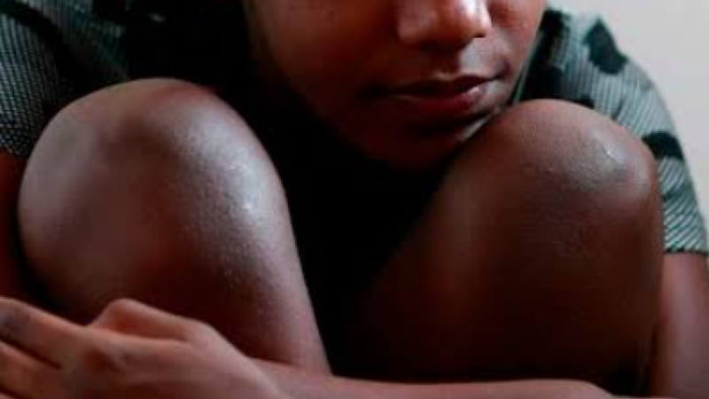 Jaxaay : Un  coiffeur a tenté de violer une fille de 13 ans…