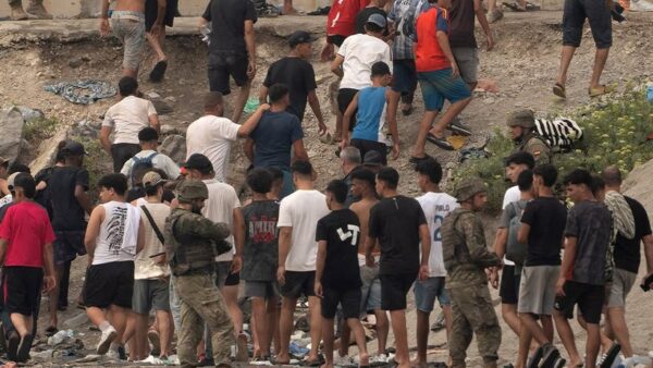 Afflux de migrants : L’Italie suspend l’accord de Schengen avec l’Espagne en raison de l’afflux de migrants à Ceuta