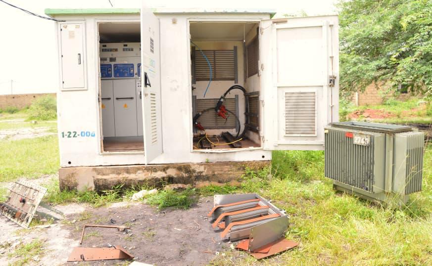 Deux installations de la Senelec vandalisées à Sebikotane et Khodoba