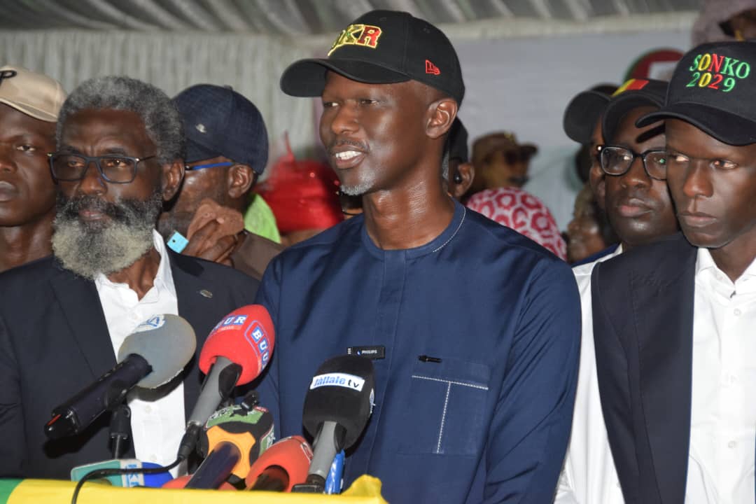 Keur Massar Nord : Al Hassan Touré organise une cérémonie de distribution de kits scolaires placée sous le signe de la solidarité et de l’unité