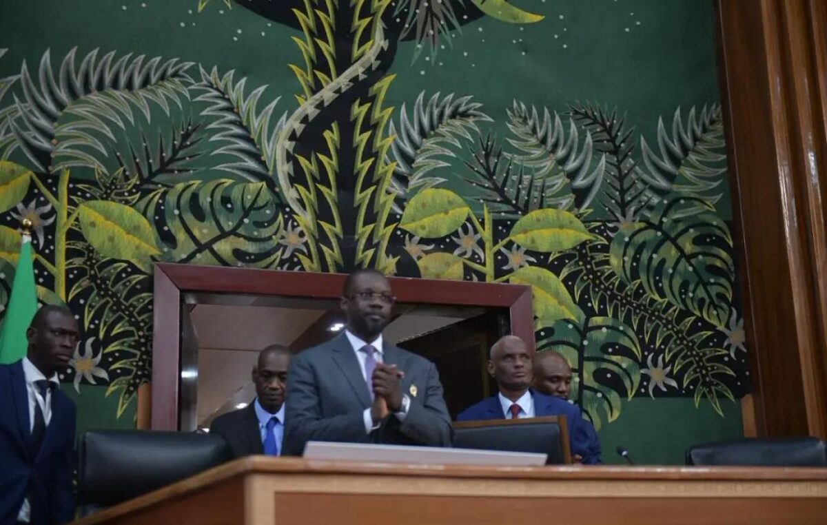 Sonko annonce des enquêtes parlementaires sur les Fonds spéciaux de la Primature, blocs pétroliers, ASER…