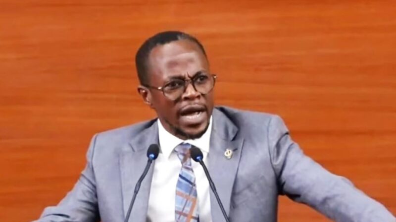 Incident à l’Assemblée nationale : Abdou Mbow maintient sa plainte, Pastef mobilise, Massaly contre-attaque